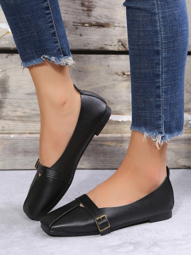 Women's Pu Plain Buckle Slip On Flat Shoes