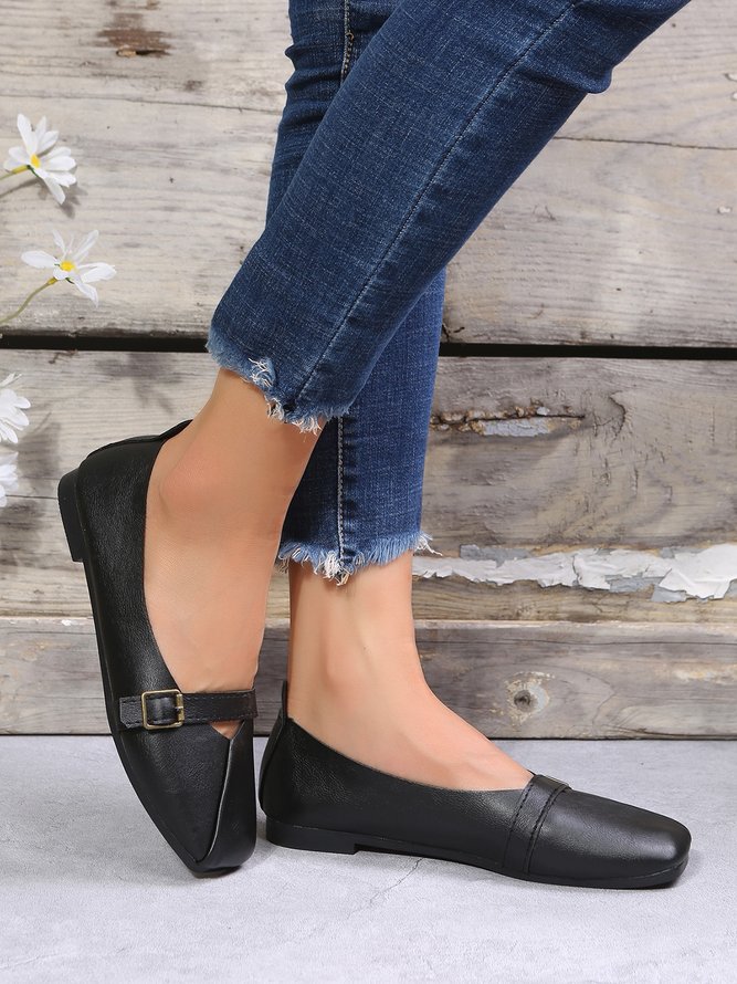 Women's Pu Plain Buckle Slip On Flat Shoes