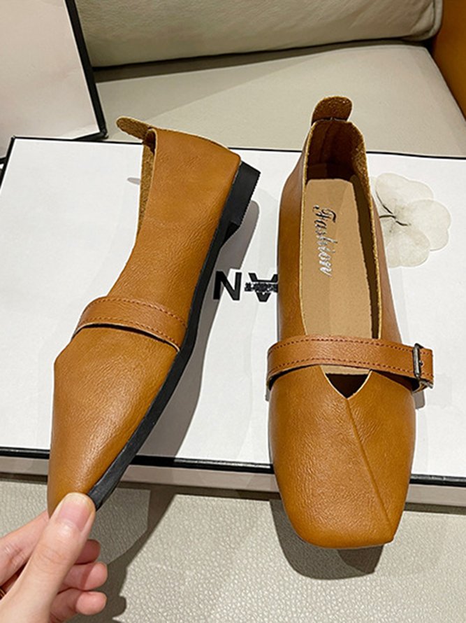 Women's Pu Plain Buckle Slip On Flat Shoes