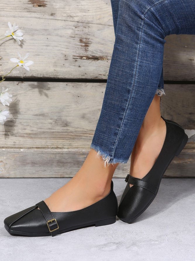 Women's Pu Plain Buckle Slip On Flat Shoes