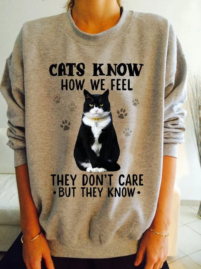 Loose Cat Casual Crew Neck Sweatshirt
