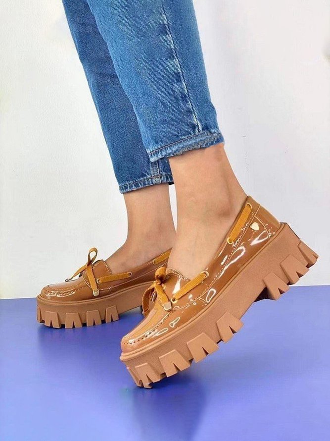 Plus Size Bow Decor Plain Color Platform Moccasin Shoes