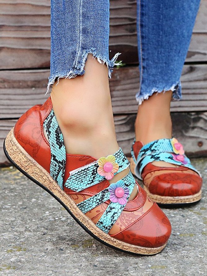 Vintage Contrast Flower Applique Velcro Mary Jane Flat Shoes