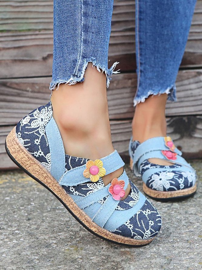 Vintage Contrast Flower Applique Velcro Mary Jane Flat Shoes