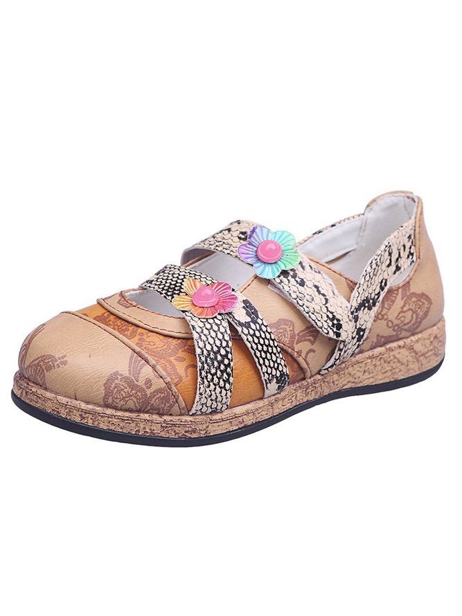 Vintage Contrast Flower Applique Velcro Mary Jane Flat Shoes