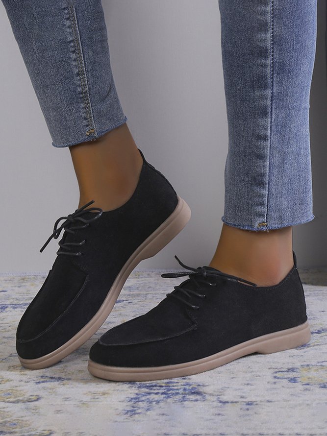 Plus Size Lace-up Front Oxford Shoes