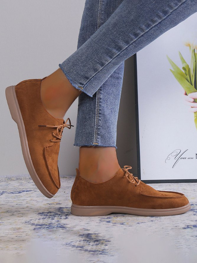 Plus Size Lace-up Front Oxford Shoes