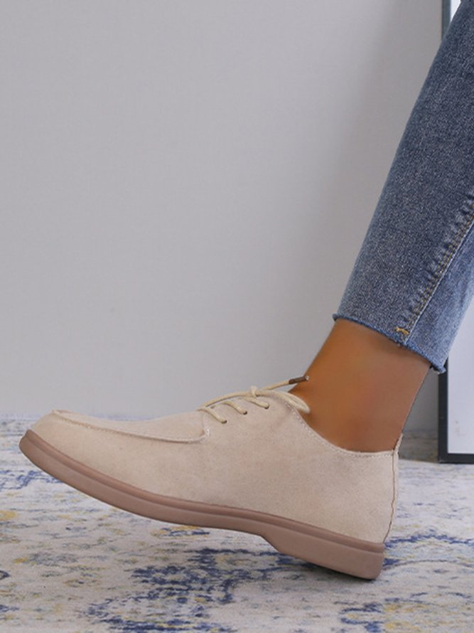 Plus Size Lace-up Front Oxford Shoes