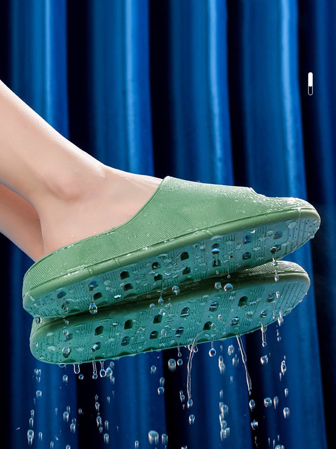 Non-slip Breathable Water Leaking Waterproof EVA Bathroom Slippers