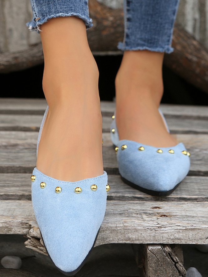Plus Size Rivet Decor Pointed Toe Faux Suede Flats