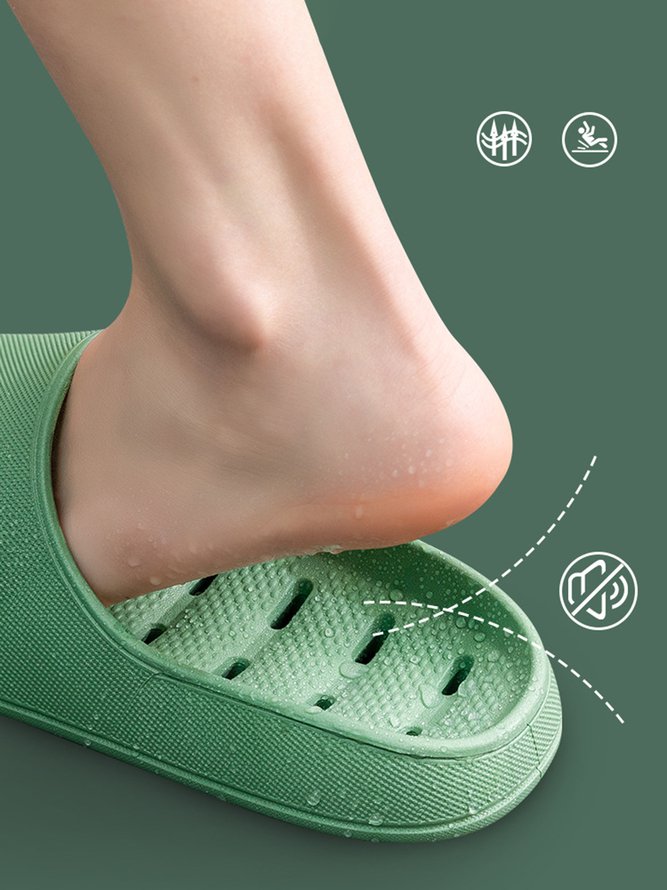 Non-slip Breathable Water Leaking Waterproof EVA Bathroom Slippers