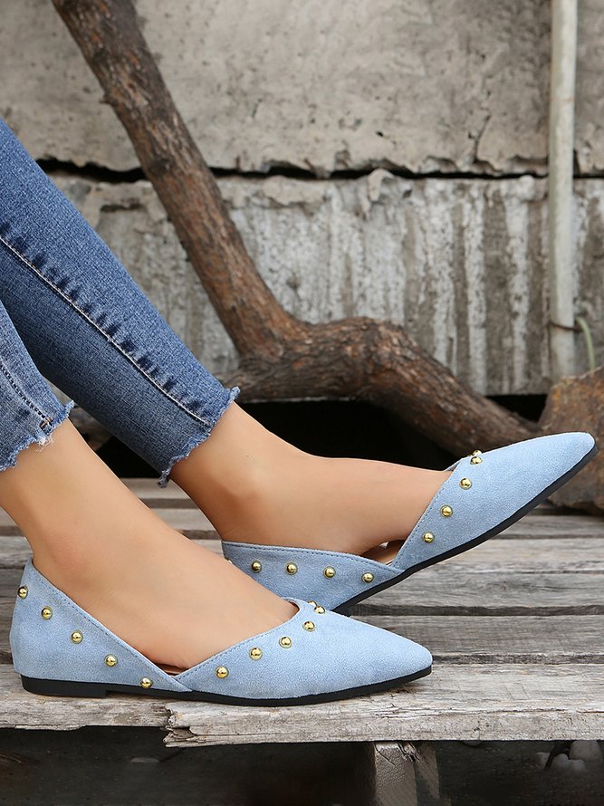 Plus Size Rivet Decor Pointed Toe Faux Suede Flats