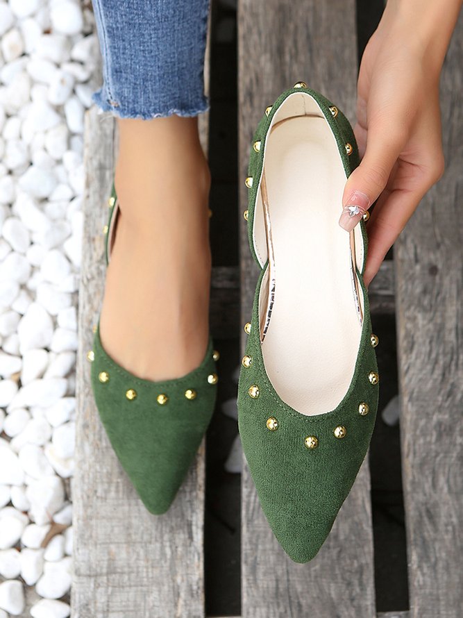 Plus Size Rivet Decor Pointed Toe Faux Suede Flats
