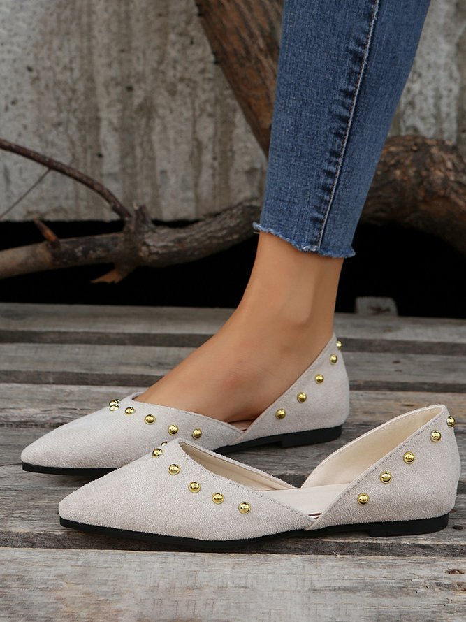Plus Size Rivet Decor Pointed Toe Faux Suede Flats