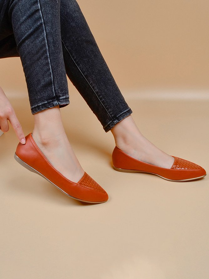 Casual Textured Pointed-Toe Flat Shoes