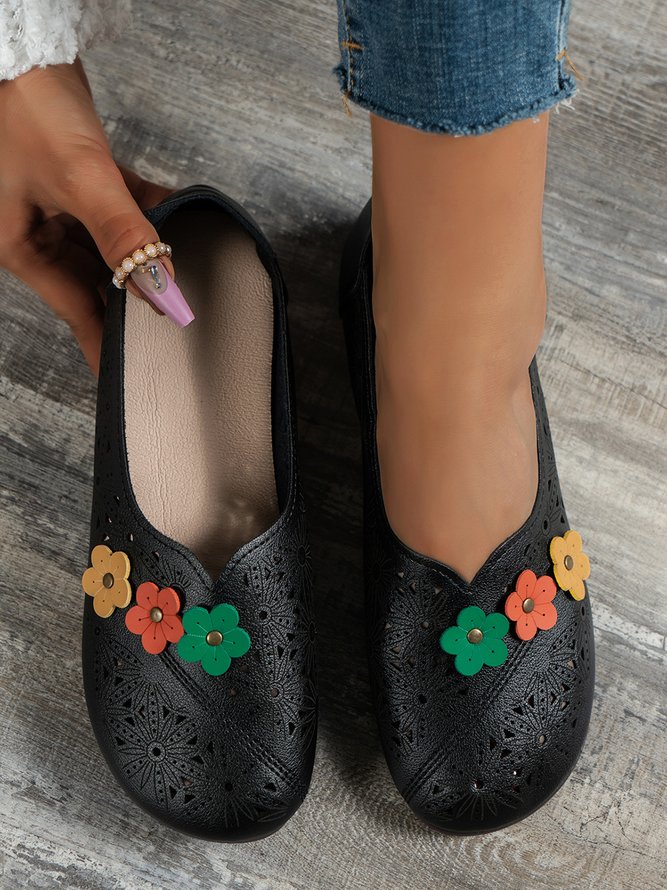 Vintage Applique Hollow out Soft Sole Flats