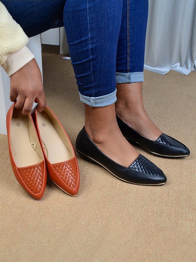 Casual Textured Pointed-Toe Flat Shoes