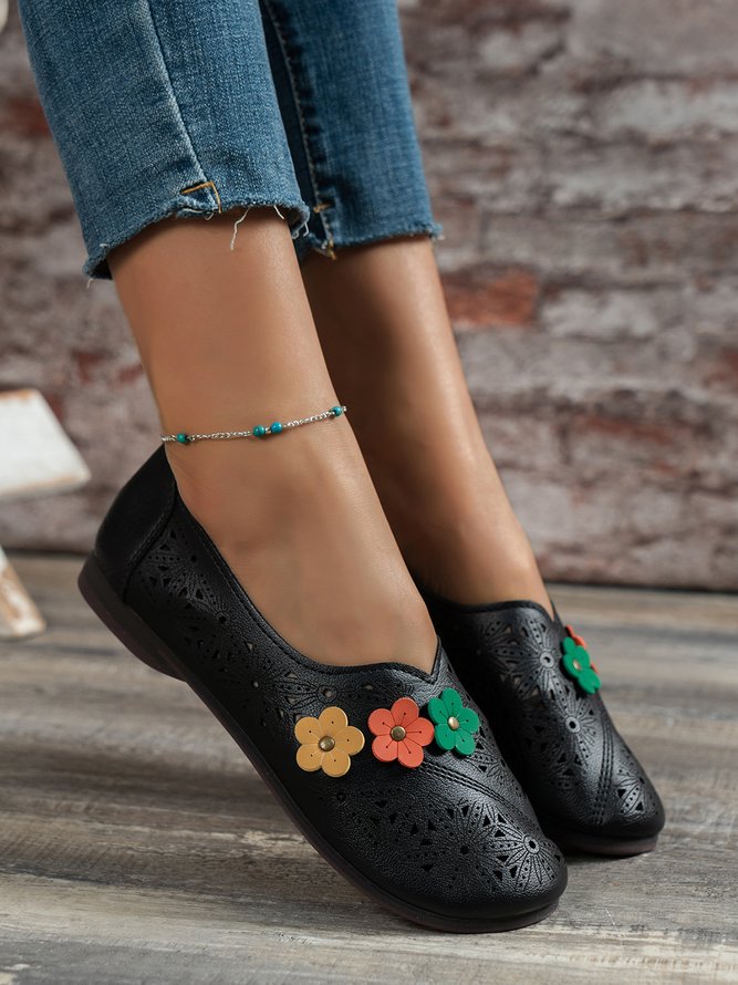 Vintage Applique Hollow out Soft Sole Flats