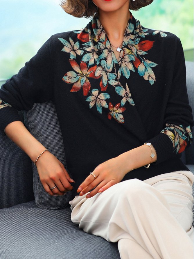 Floral Regular Fit Casual V Neck Top