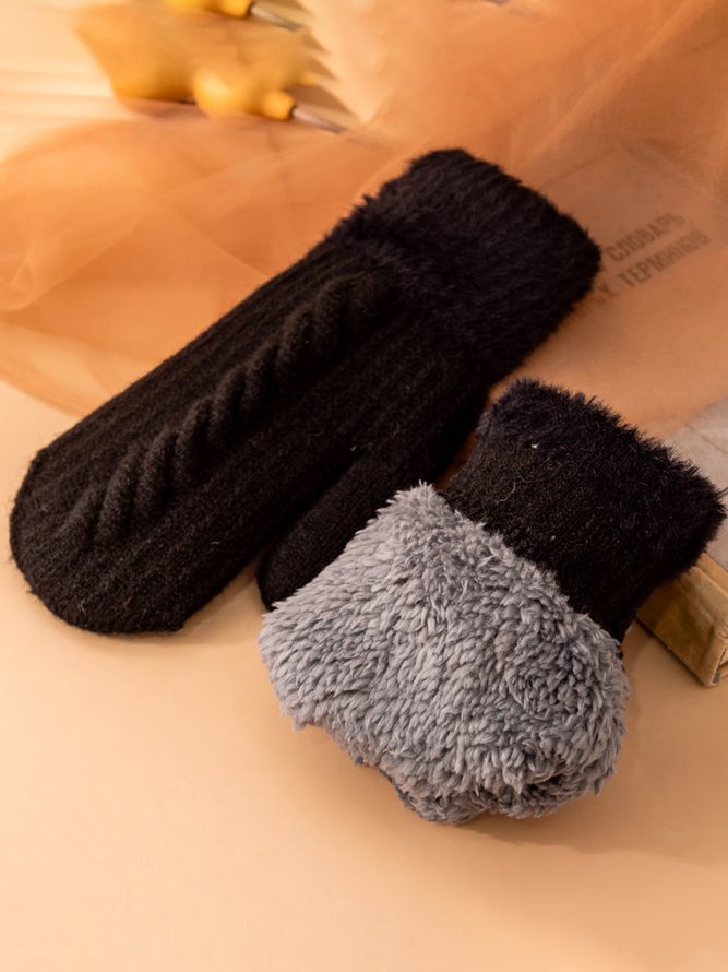 Casual Twisted Coral Fleece Knit Full Finger Gloves Autumn Winter Warm Accessories