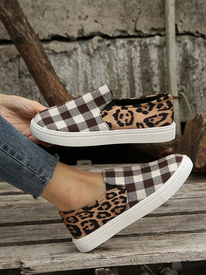 Plus Size Casual Leopard Split Joint Plaid Canvas Slip On Flat Shoes