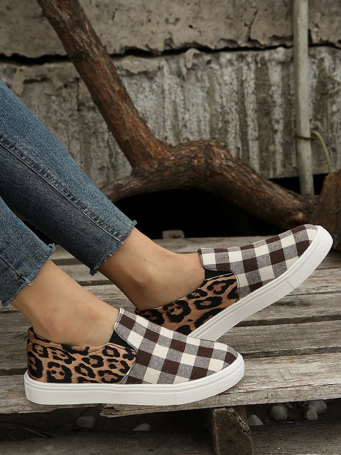 Plus Size Casual Leopard Split Joint Plaid Canvas Slip On Flat Shoes