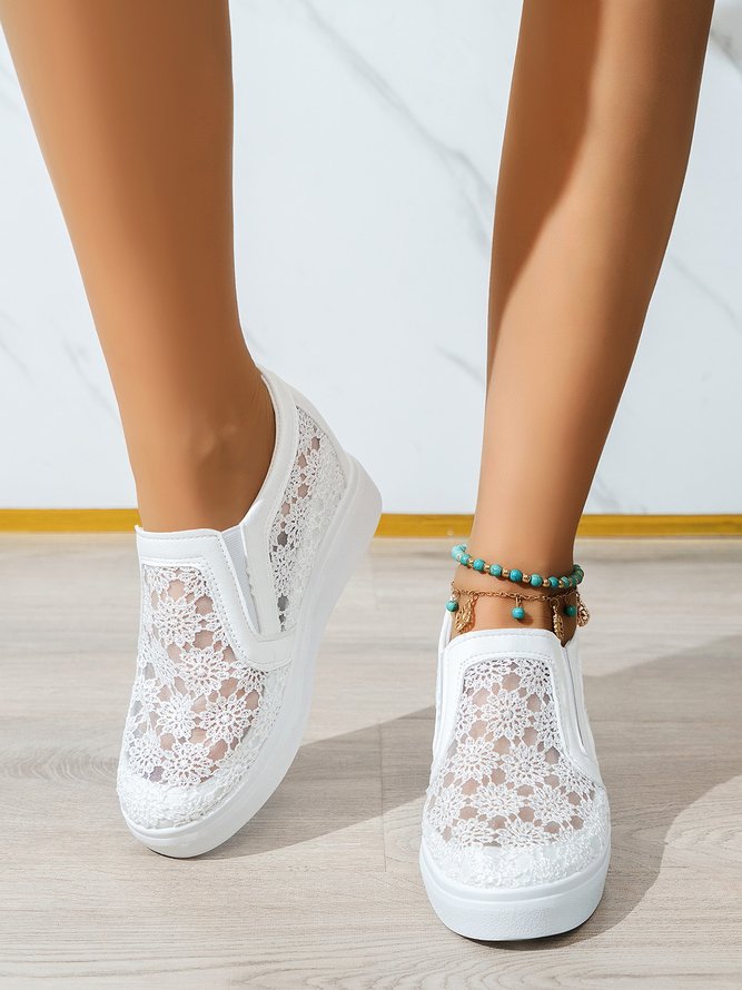 Flower Embroidery Detail Hidden Heeled Shoes