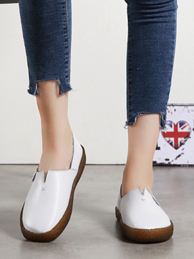 Solid Color Leather Soft Sole Casual Shoes