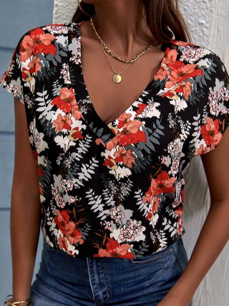 Regular Fit V Neck Casual Floral T-Shirt