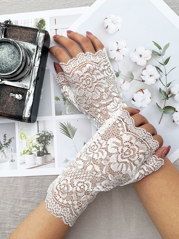 Lace Floral Cutout Half Finger Gloves Party Valentine's Day Banquet Dresses Accessories