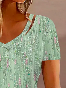Plus Size Cut-Outs Random Print Casual T-Shirt