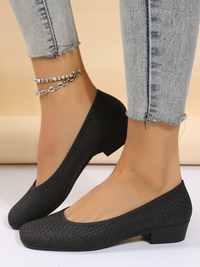 Elegant Geometric Embossed Square Toe Low Heel Shallow Shoes