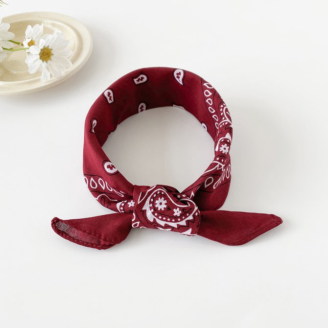 Side view of Women Painting Y2k All Season Printing Breathable Music Festival Beach Style Headbands Silk Hair Accessories