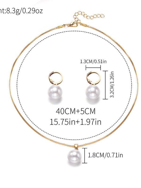 Side view of Women Girly Plain All Season Pearl Daily Pearl Chain Necklaces Necklaces