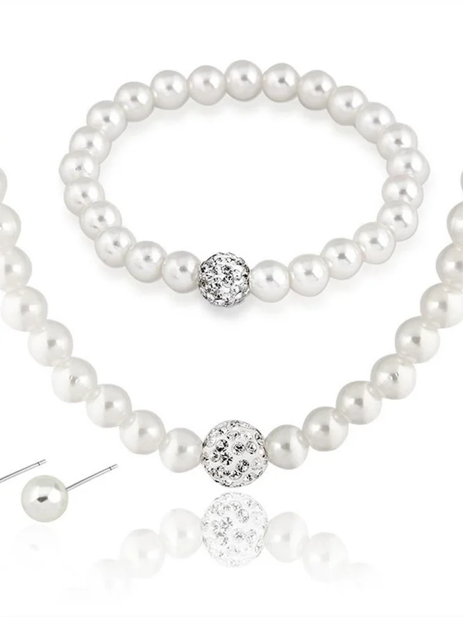 Side view of Women Vintage Plain All Season Beading Prom Rhinestone Chain Necklaces Necklaces