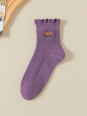 Side view of Street All Season Embroidery Patterns Cotton Printing Breathable Commuting Over the Calf Socks Regular Socks for Women