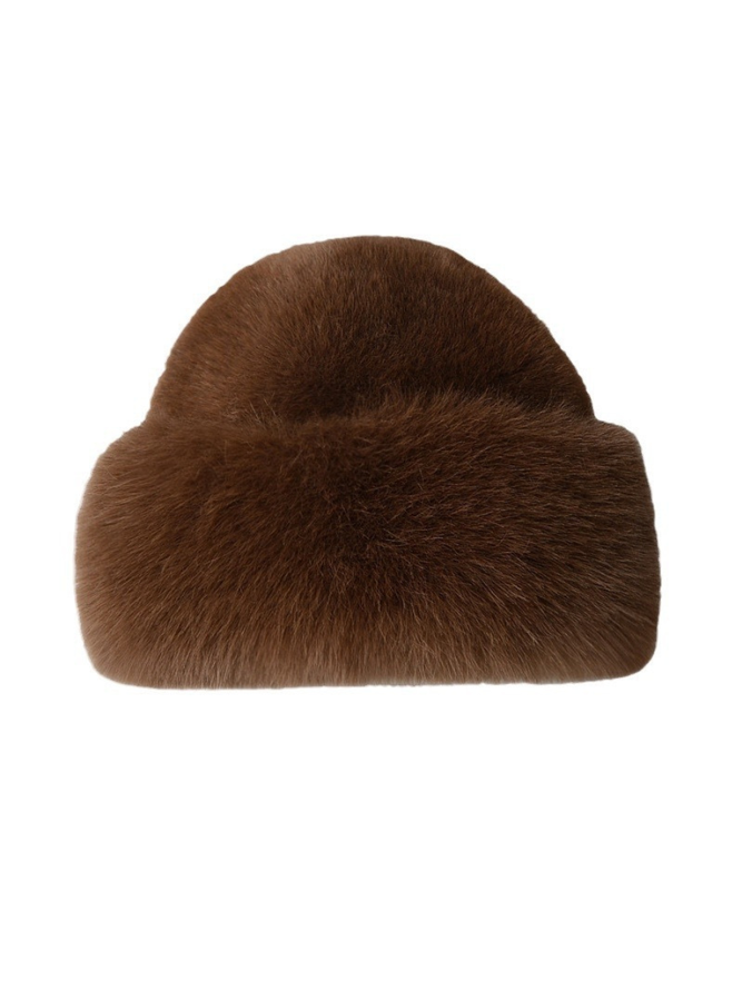 Side view of Women Vintage Plain All Season Fur Heavyweight Vacation Fluff/Granular fleece fabric Beanie Hats