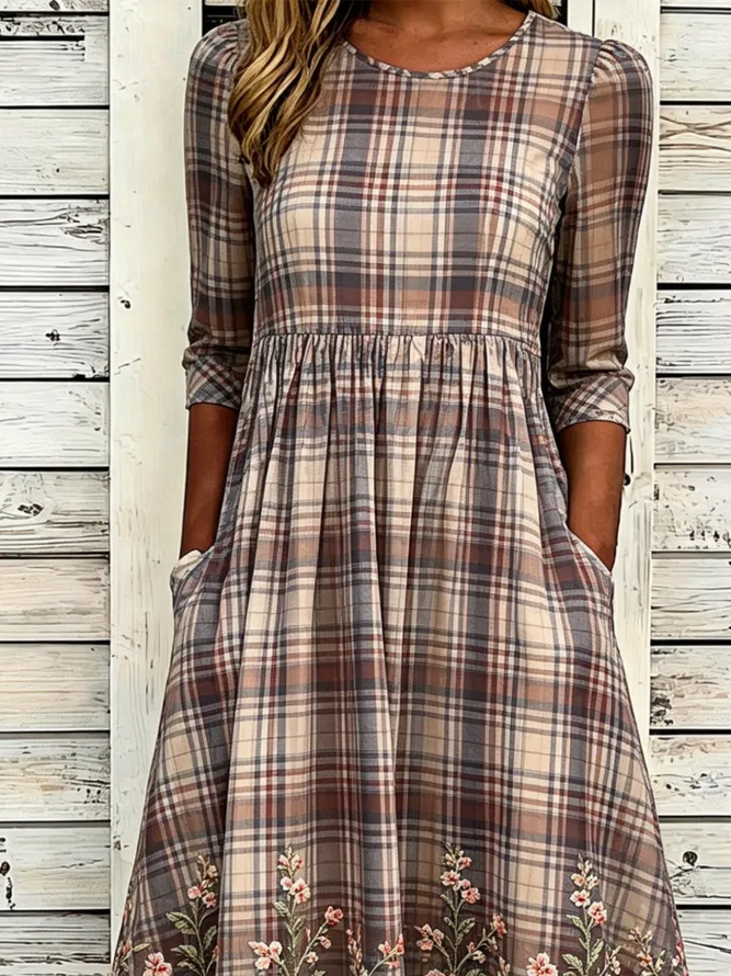 Side view of Women Floral H-Line Maxi Crew Neck Casual Summer Daily Dress